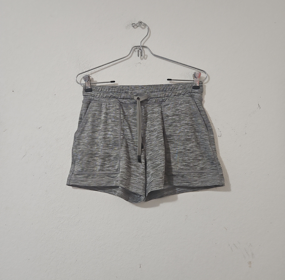 Title Nine Break a Sweat 3" Size XS Women